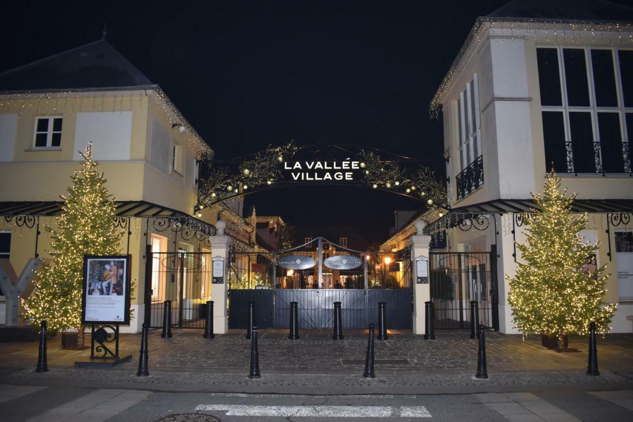 Duplex A 1 Kilometre De Disneyland Paris Montévrain Exterior foto