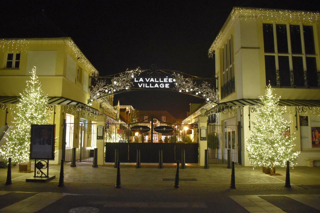 Duplex A 1 Kilometre De Disneyland Paris Montévrain Exterior foto